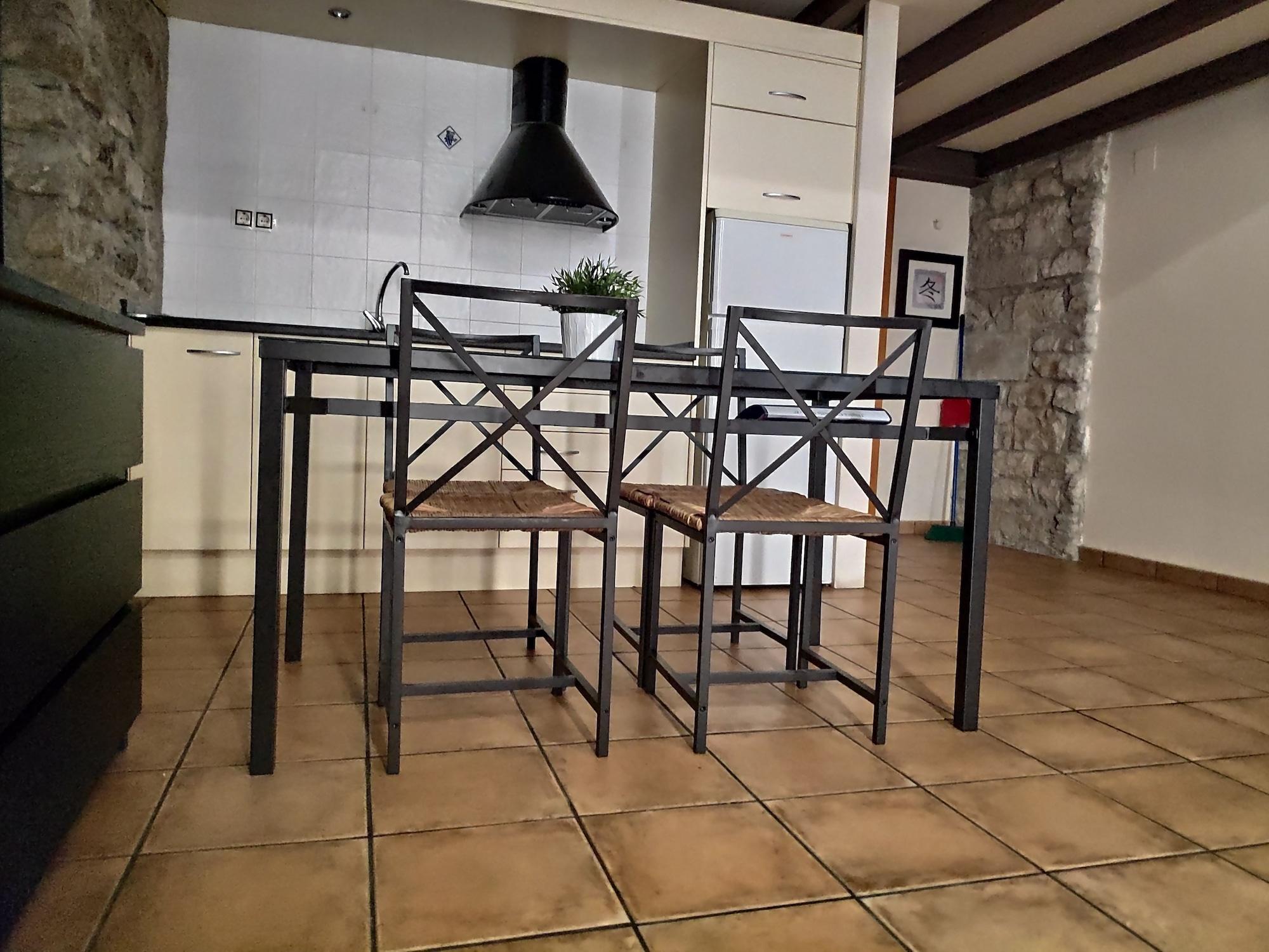 Urbi Apartments Манреса Екстериор снимка