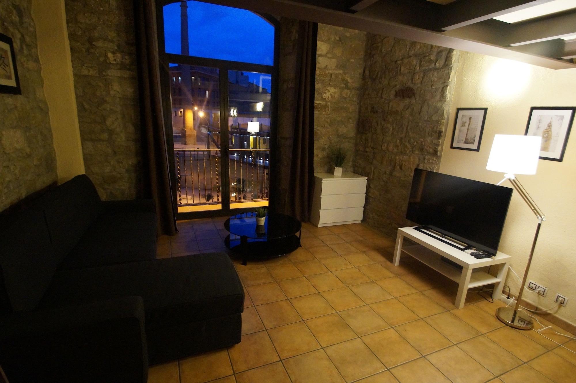 Urbi Apartments Манреса Екстериор снимка